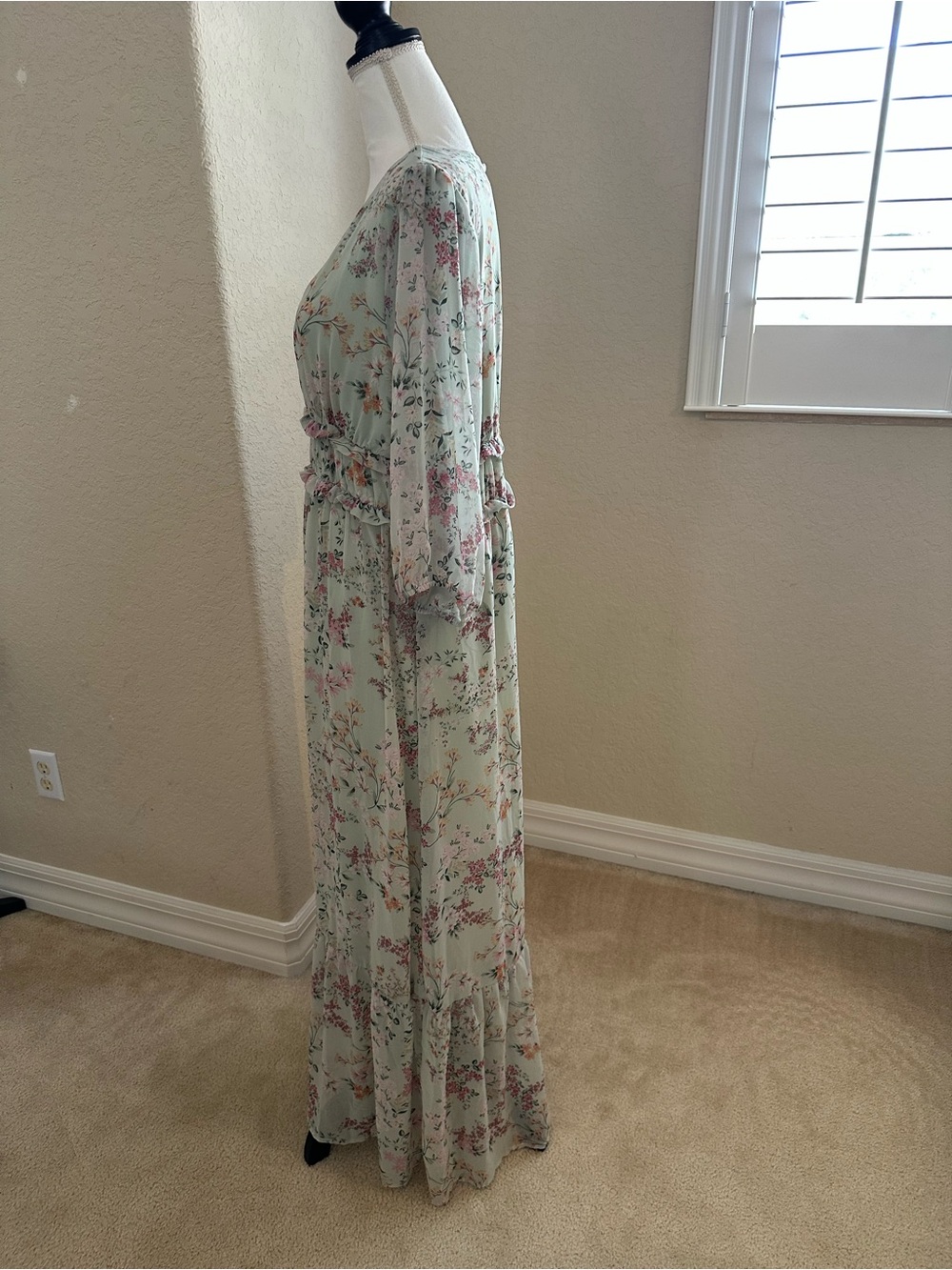 Mint Green Floral Maxi Dress with Elastic Smocked Waist - Picture 3 of 8